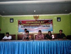 Plt Kades Adolang Salurkan BLT Tahap I untuk Januari-Maret 2025