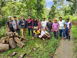 Kades Tubbi Yang Menjembatani Damai Di Tengah Sengketa Batas